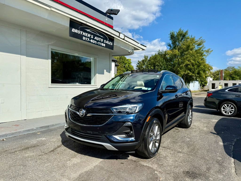 Used 2020 Buick Encore GX Essence w/ Experience Buick Package image 2