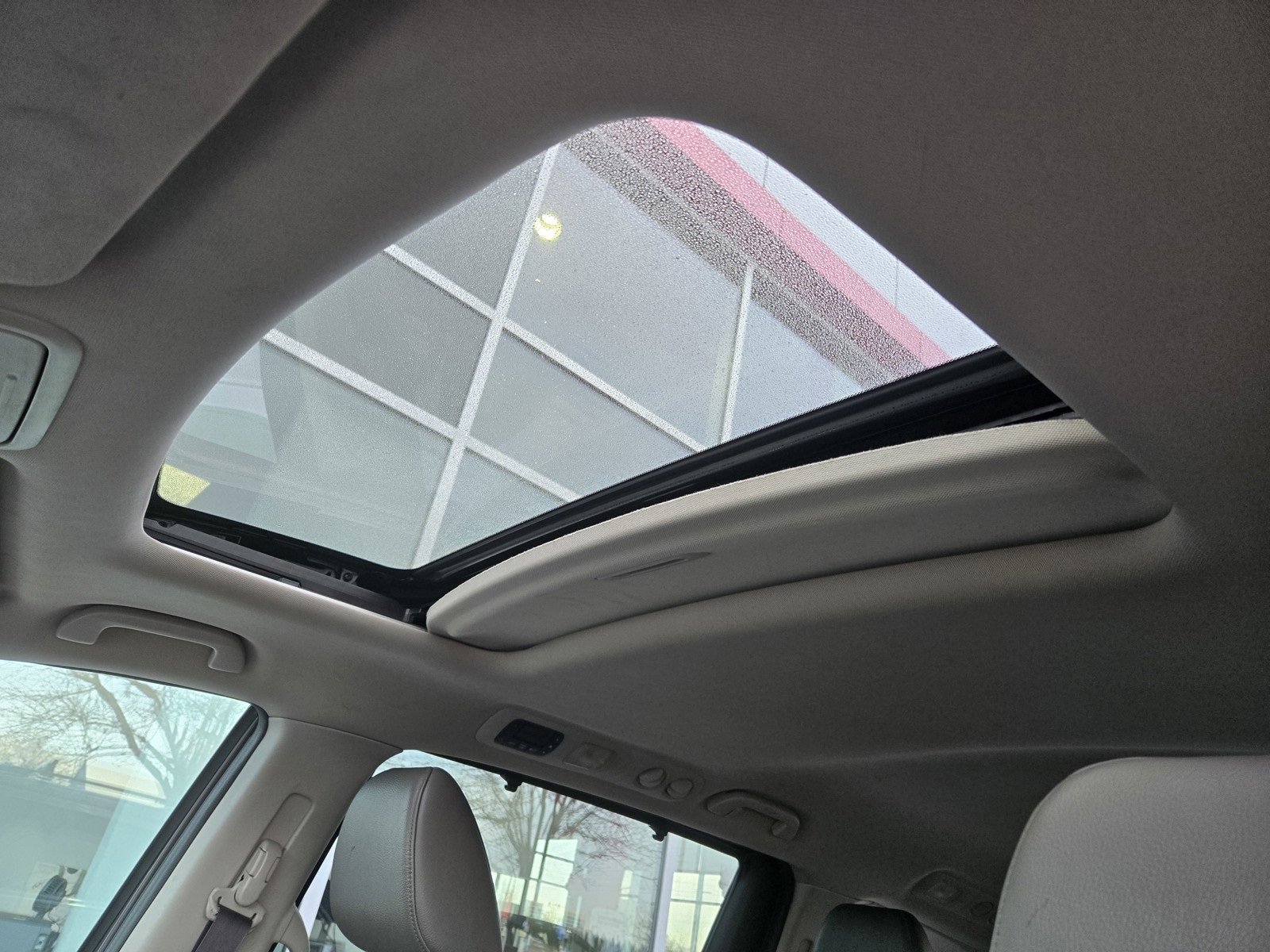 Used 2015 Honda Odyssey EX-L image 17