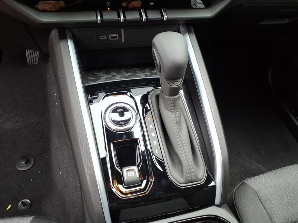 Used 2026 Chevrolet Colorado W/T w/ Advanced Trailering Package image 24