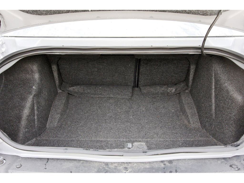 Used 2020 Dodge Challenger R/T Scat Pack RWD image 6