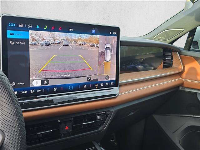 New 2026 Volkswagen Tiguan SEL R-Line image 14