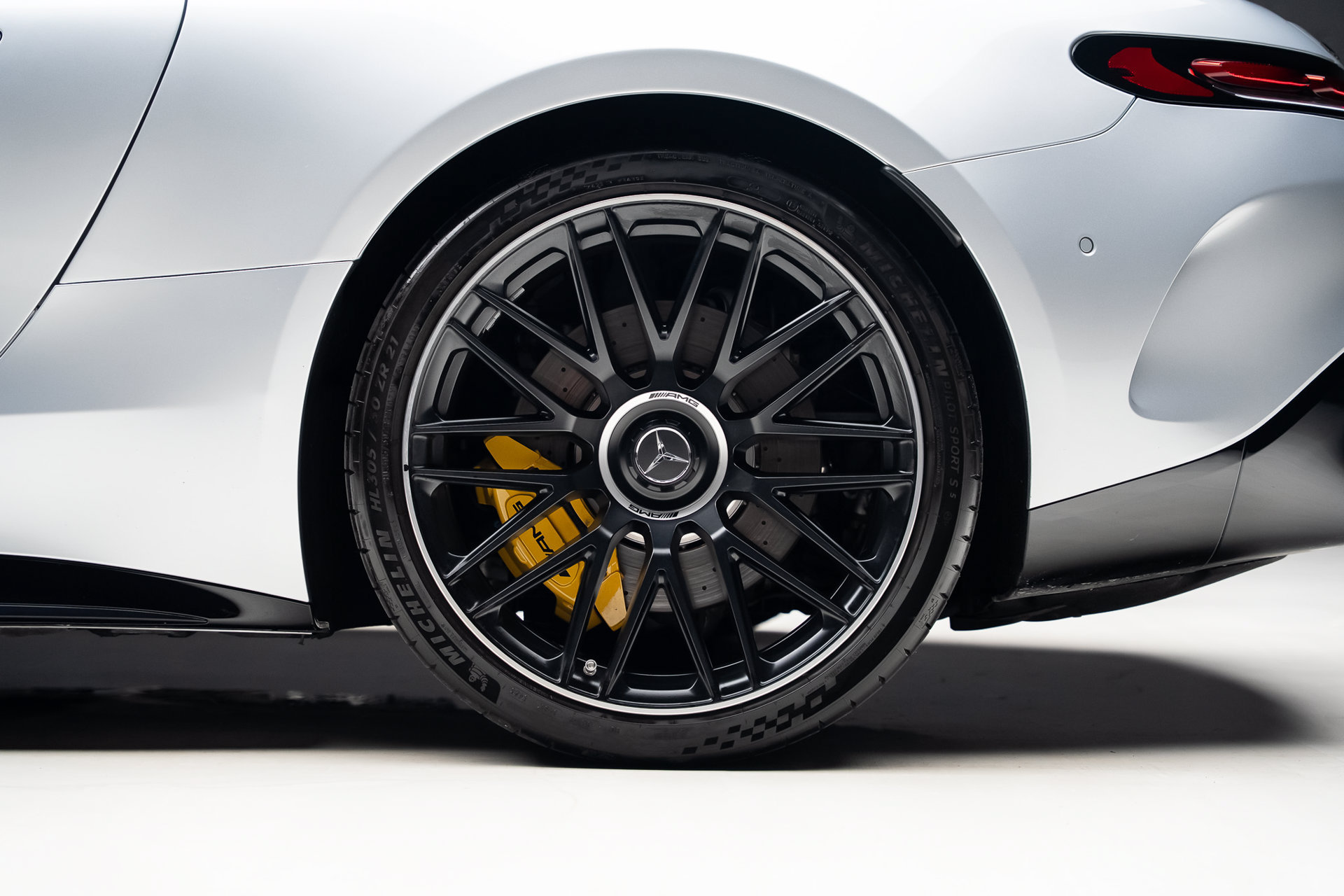Used 2024 Mercedes-Benz AMG GT 55 image 23