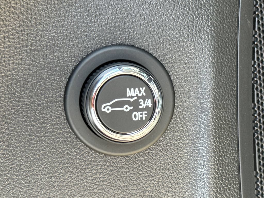 New 2026 Buick Envision Sport Touring AWD/4WD image 38