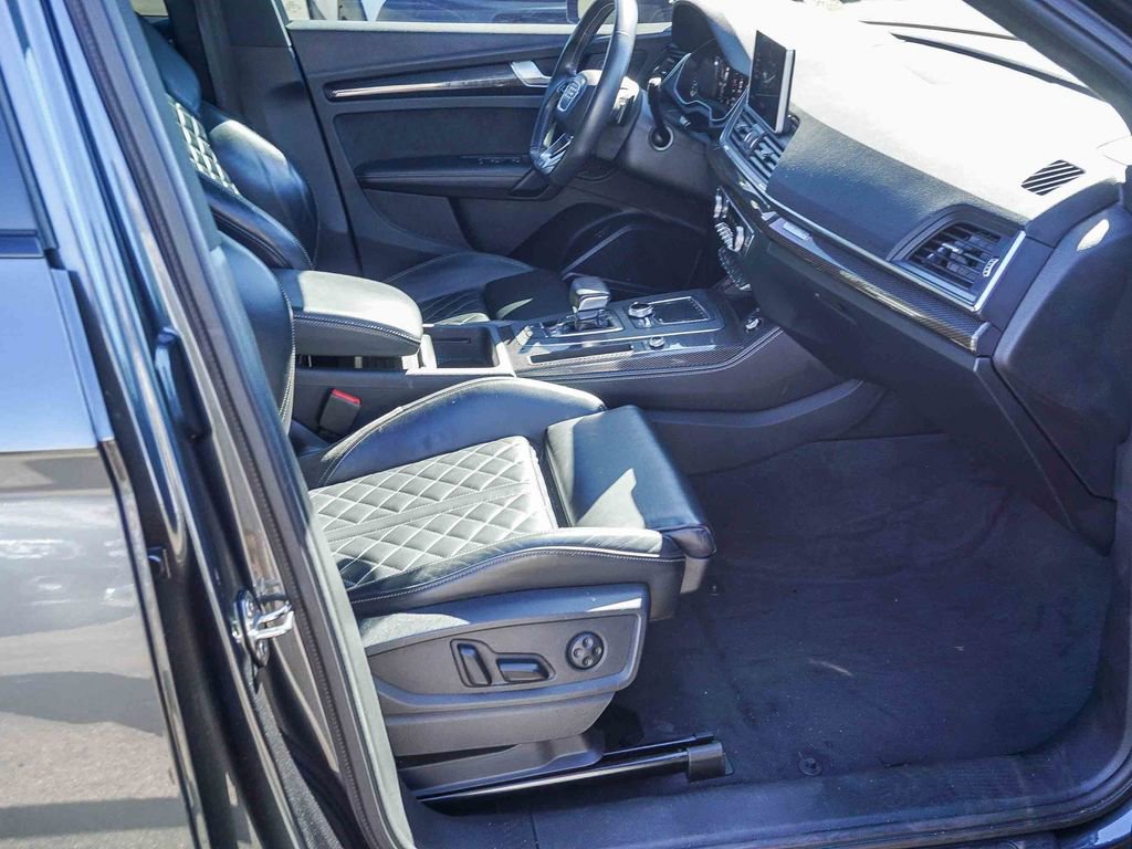 Used 2020 Audi SQ5 Premium Plus image 12