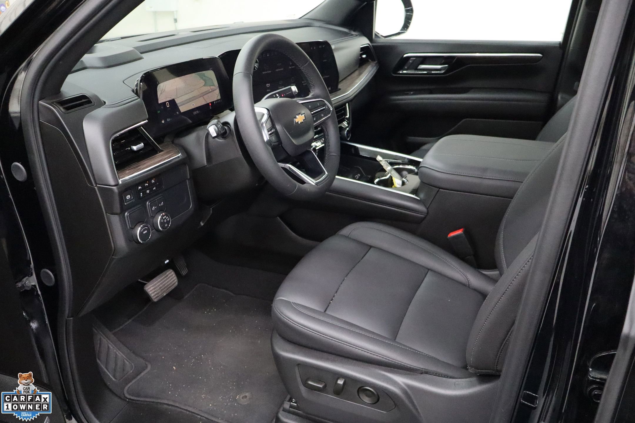 Used 2025 Chevrolet Tahoe LT w/ Comfort Package image 25