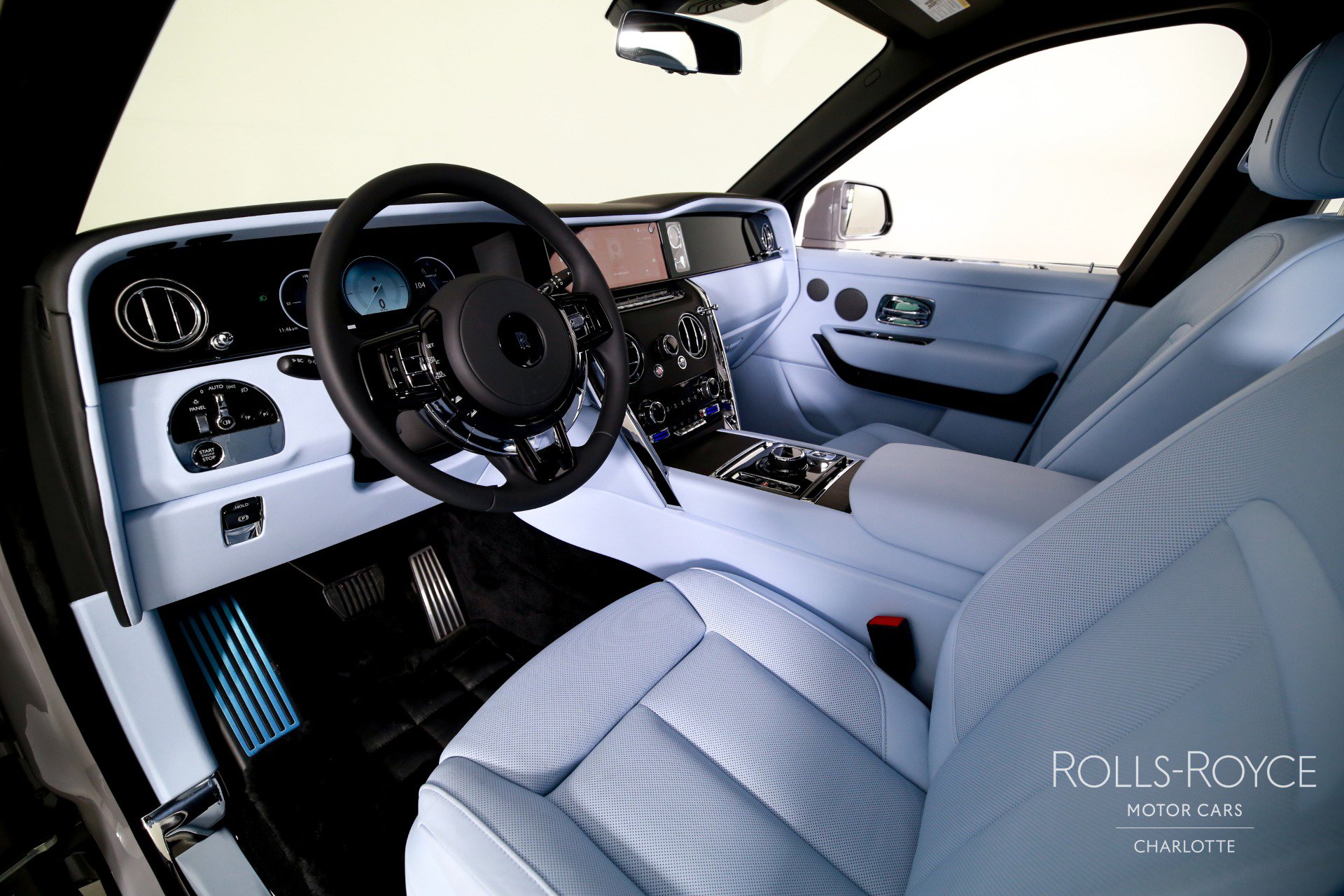 New 2026 Rolls-Royce Cullinan image 4