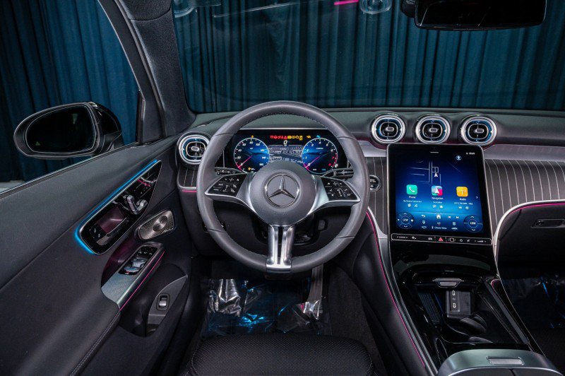 Certified 2026 Mercedes-Benz GLC 300 4MATIC image 17