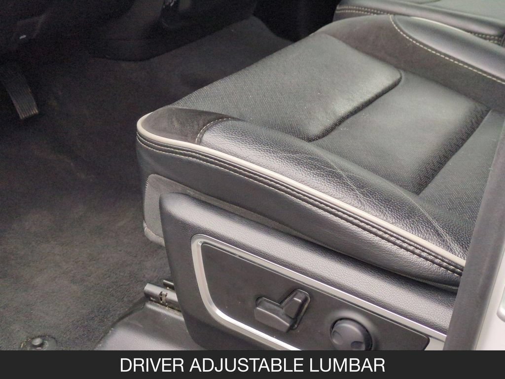Used 2025 RAM 1500 Laramie AWD/4WD image 15