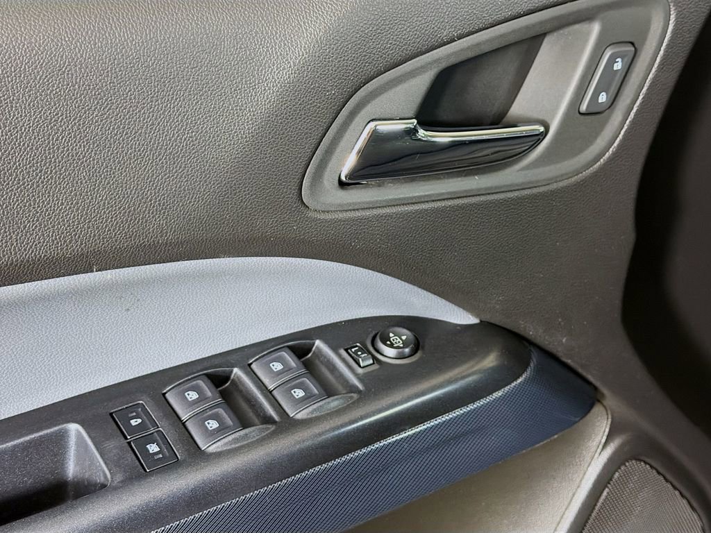 Used 2021 Chevrolet Colorado Z71 AWD/4WD image 17