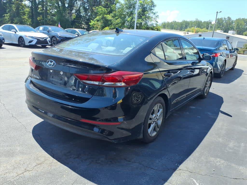 Used 2018 Hyundai Elantra Value Edition FWD image 3