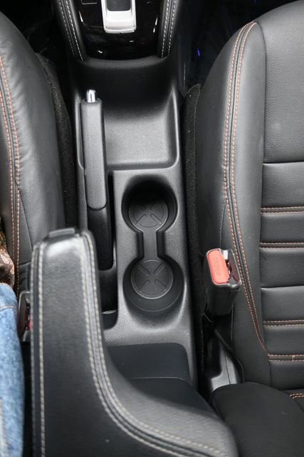 Used 2020 Nissan Kicks SR w/ SR Premium Package image 11