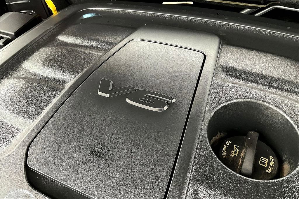 Used 2021 Dodge Durango SXT image 35