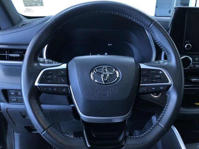 Certified 2025 Toyota Highlander XSE AWD/4WD image 26