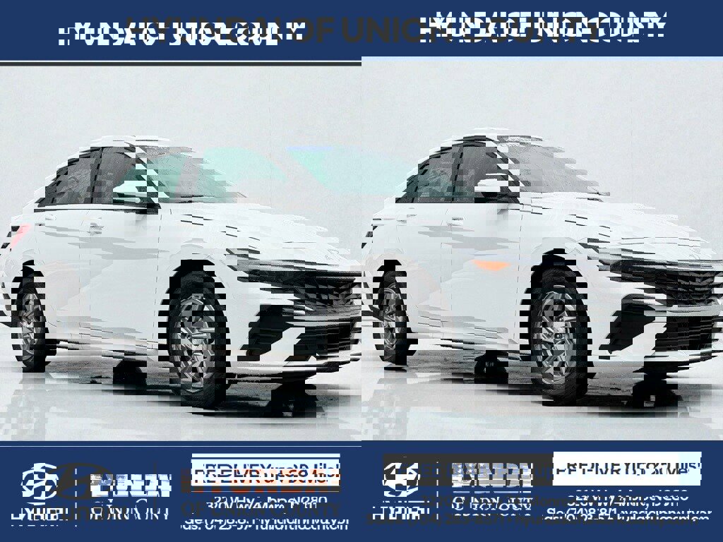 Certified 2025 Hyundai Elantra SE w/ Cargo Package video 1