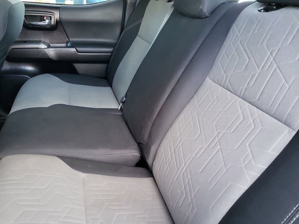 Used 2023 Toyota Tacoma TRD Off-Road image 13