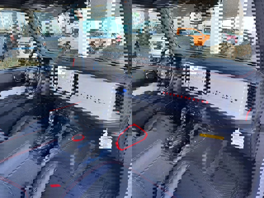 Used 2025 Ford Bronco Stroppe Edition image 31