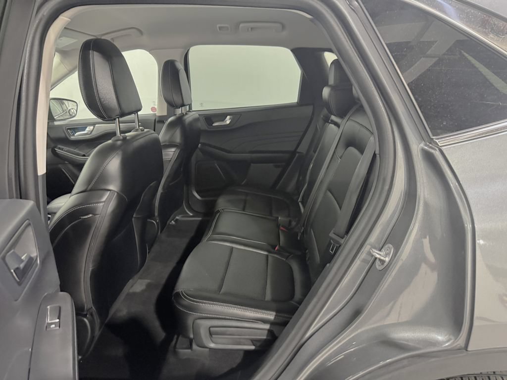 Used 2022 Ford Escape Titanium AWD/4WD image 20