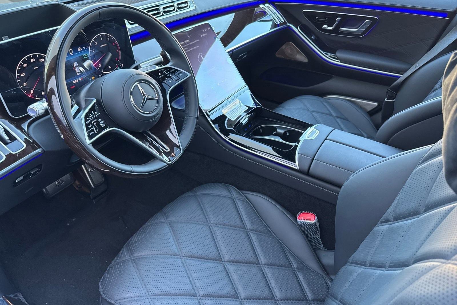 New 2026 Mercedes-Benz Maybach S 680 4MATIC image 4