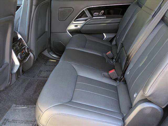 Certified 2025 Land Rover Range Rover Long Wheelbase SE AWD/4WD image 20