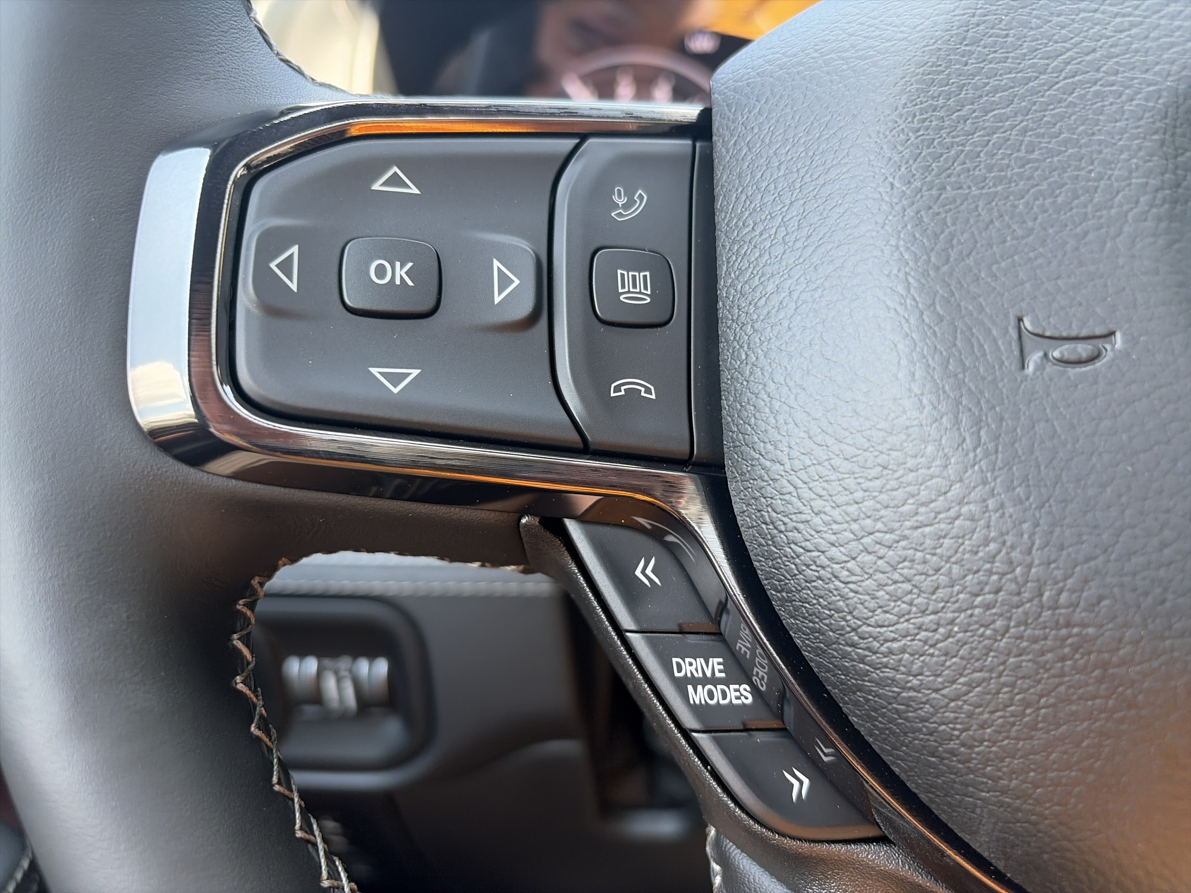 New 2026 RAM 1500 Limited AWD/4WD image 13