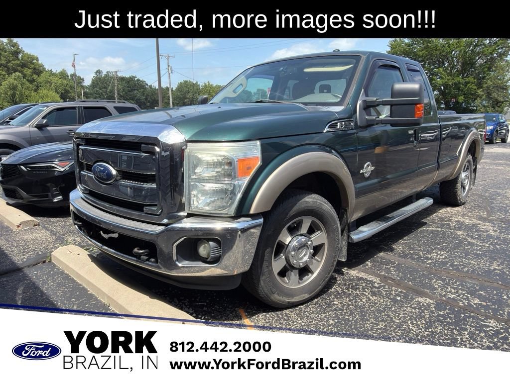 Used 2011 Ford F250 Lariat RWD image 1