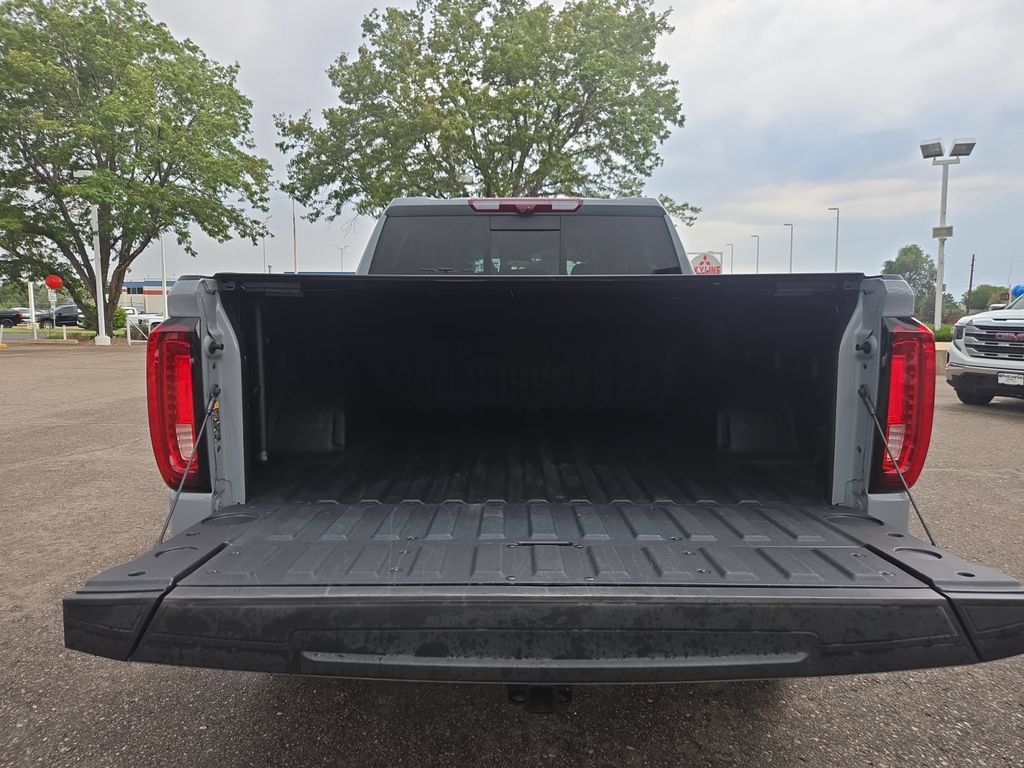 Used 2024 GMC Sierra 1500 AT4X w/ AT4X AEV Edition AWD/4WD image 17