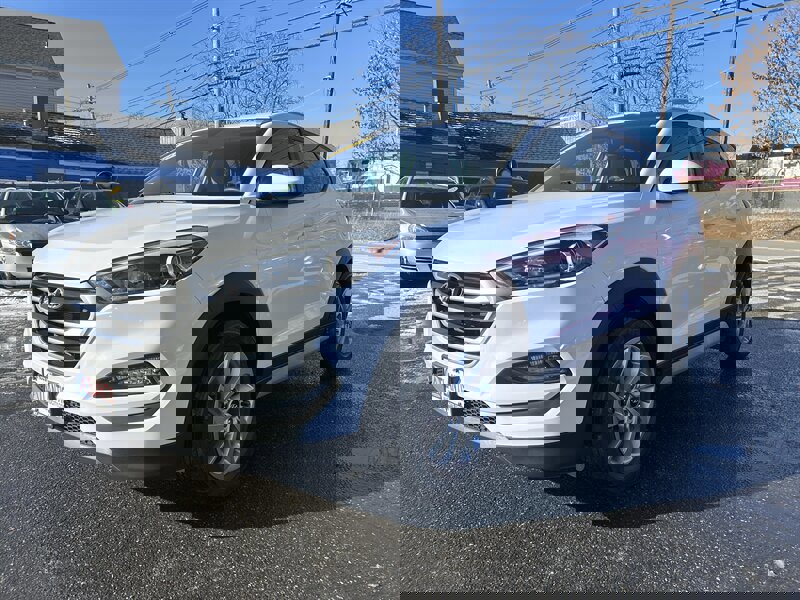 Used 2017 Hyundai Tucson SE