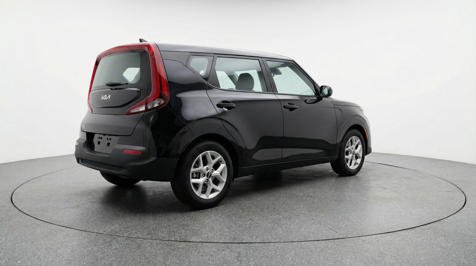Used 2025 Kia Soul LX w/ LX Technology Package FWD image 9