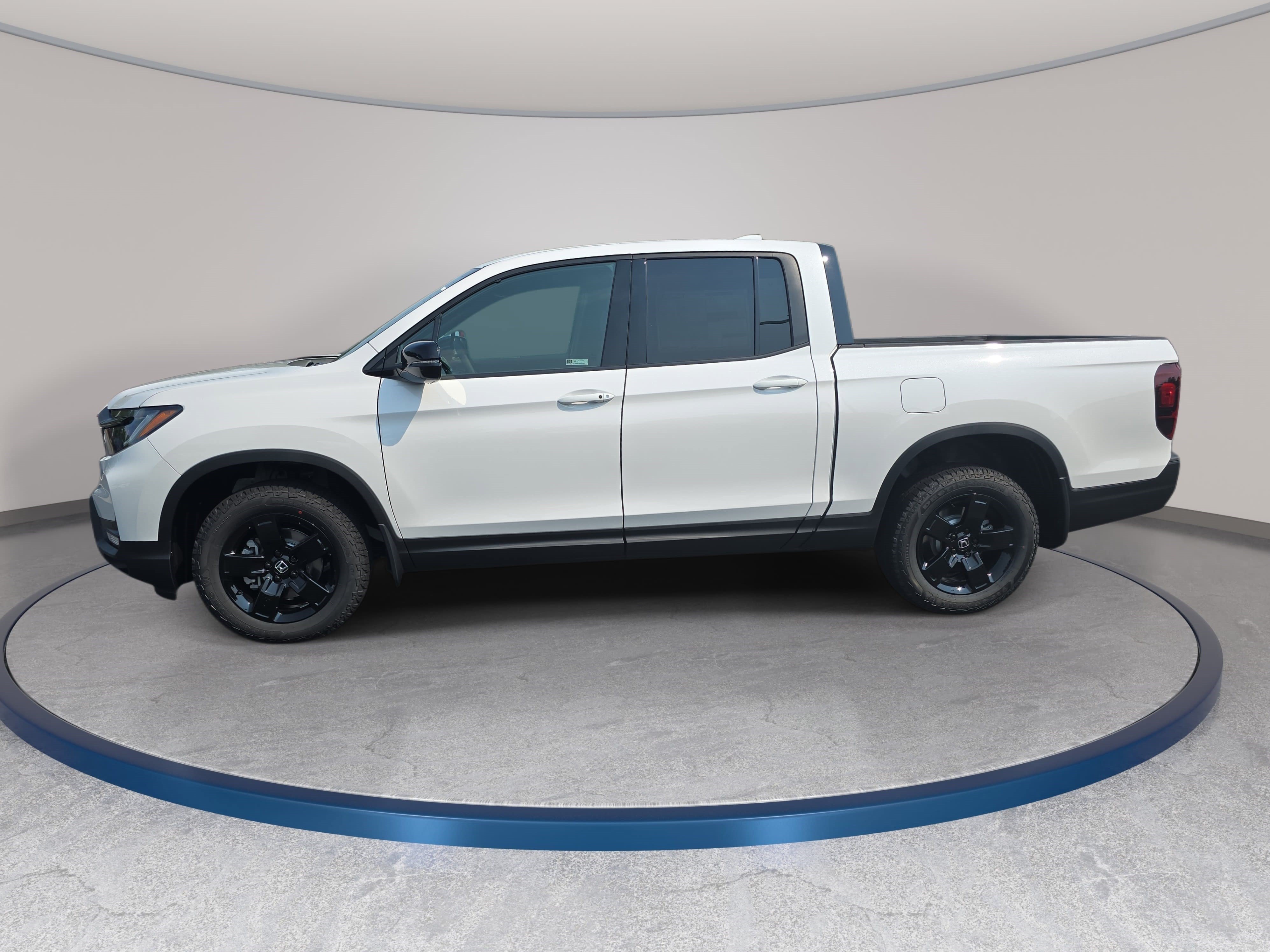 New 2026 Honda Ridgeline Black Edition image 8