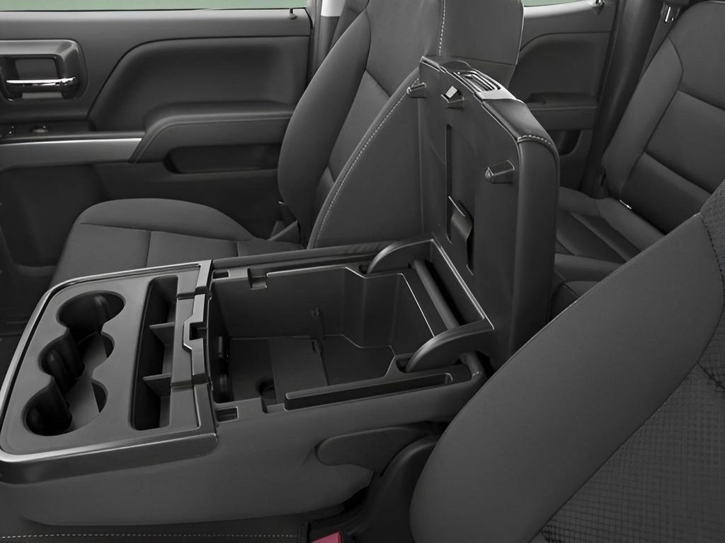 Used 2018 Chevrolet Silverado 1500 LT w/ All Star Edition image 16