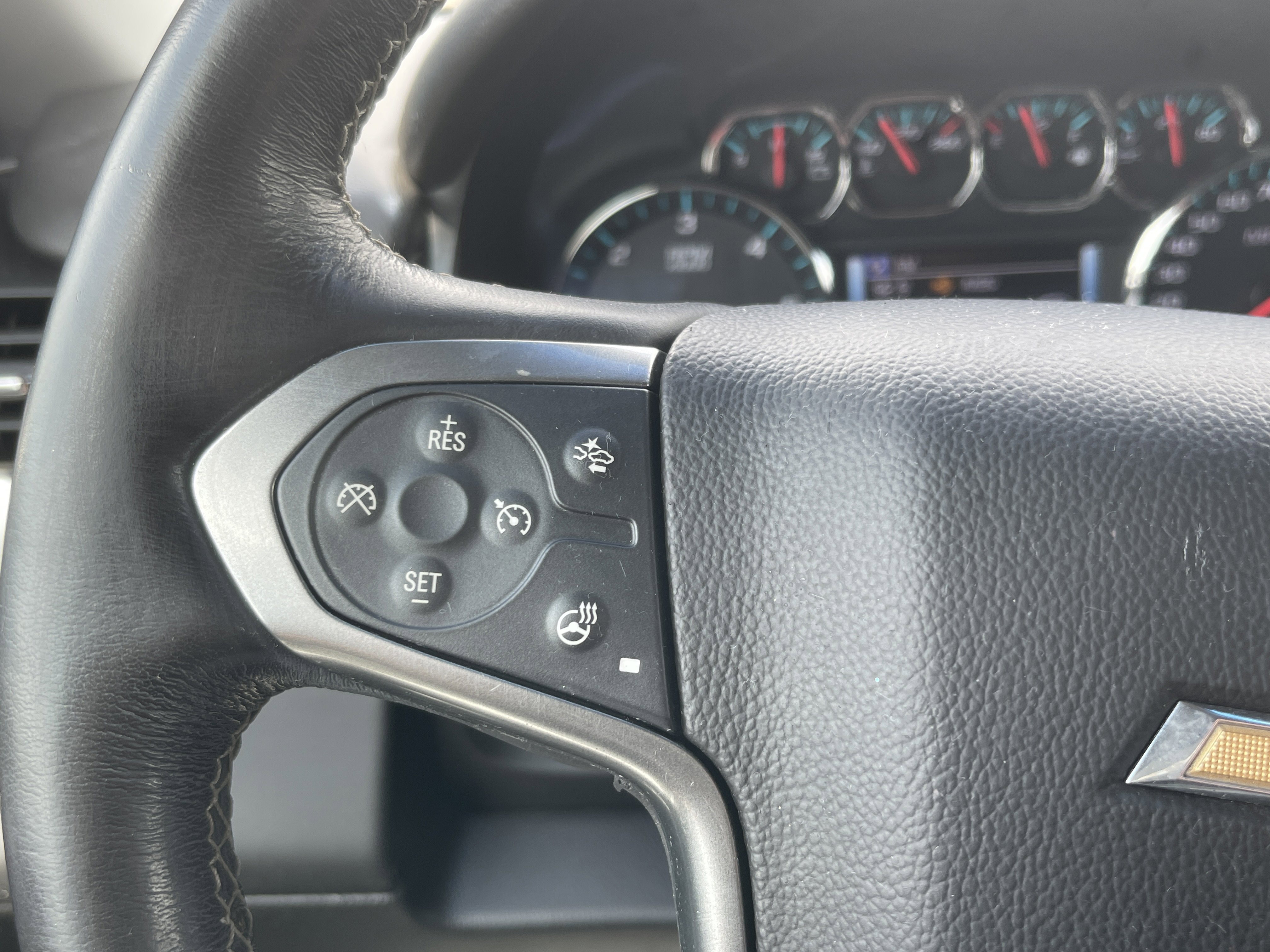 Used 2018 Chevrolet Tahoe Premier RWD image 20