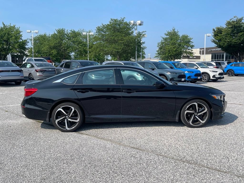Used 2022 Honda Accord Sport image 4