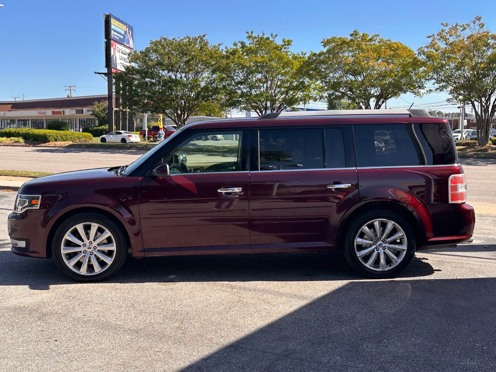 Used 2017 Ford Flex Limited AWD/4WD image 6