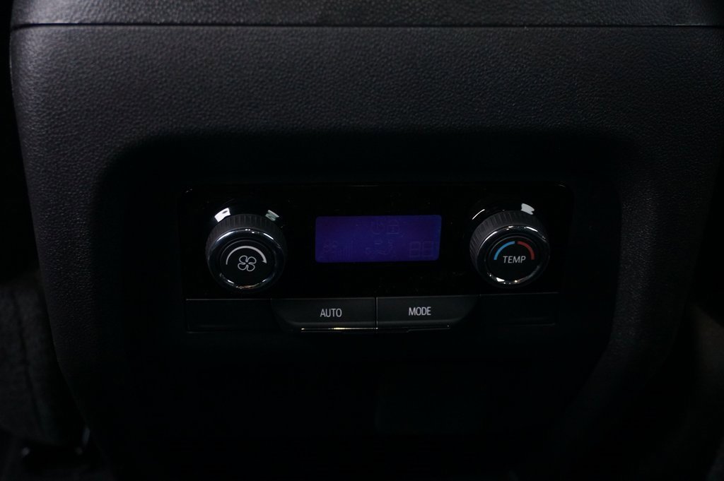 New 2026 Chevrolet Traverse LT w/ Driver Confidence Package image 27