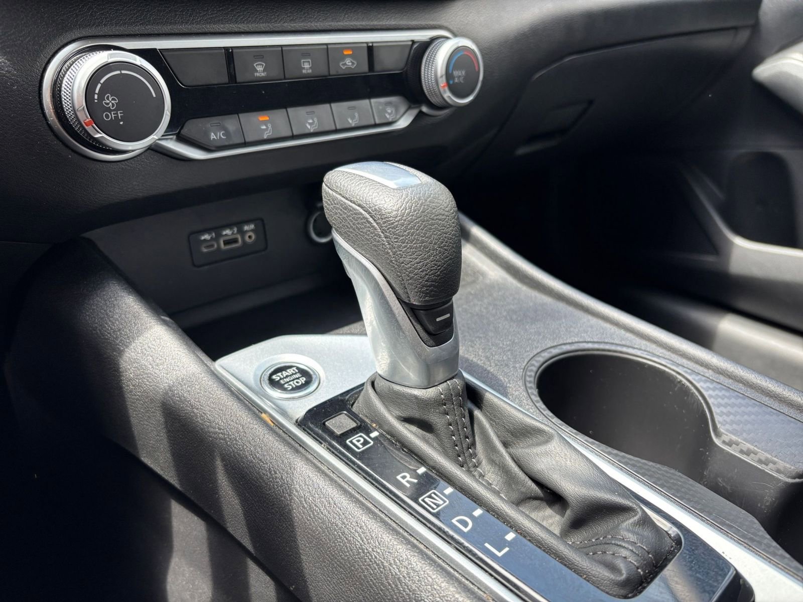 Used 2025 Nissan Altima 2.5 SV FWD image 41