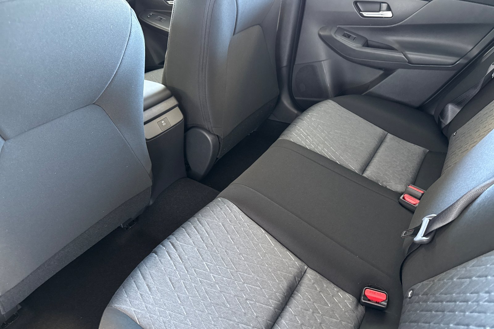 New 2026 Nissan Sentra SV w/ Floor Mat Package FWD image 12