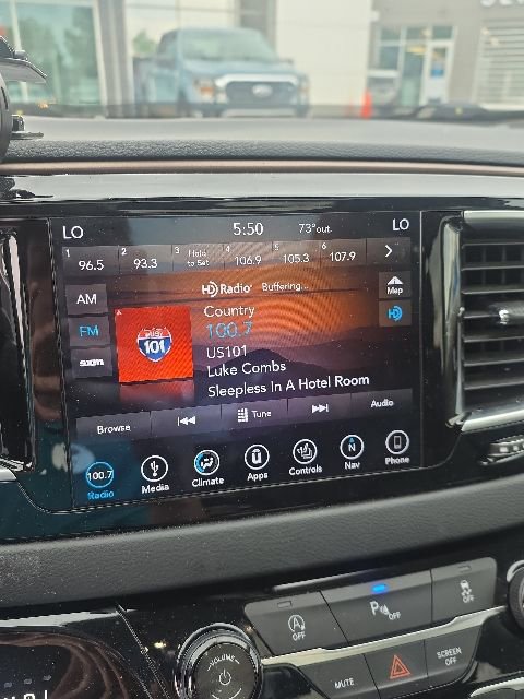 Used 2019 Chrysler Pacifica Touring-L Plus w/ Tire & Wheel Group FWD image 13