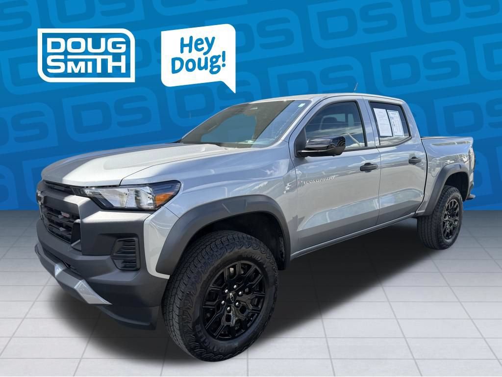 Used 2026 Chevrolet Colorado Trail Boss AWD/4WD image 1