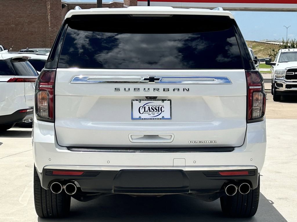 Used 2021 Chevrolet Suburban Premier w/ Premium Package AWD/4WD image 5