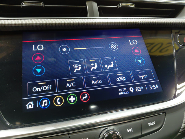 Certified 2021 Buick Encore GX Select w/ Experience Buick Package FWD image 33