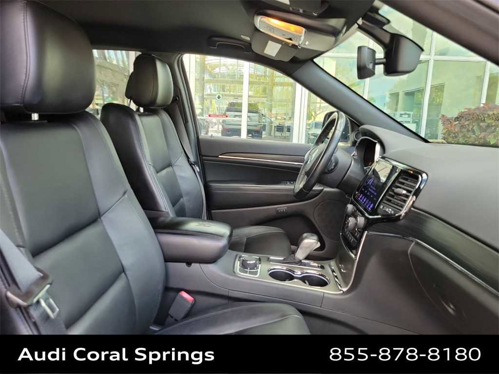 Used 2019 Jeep Grand Cherokee Limited image 22