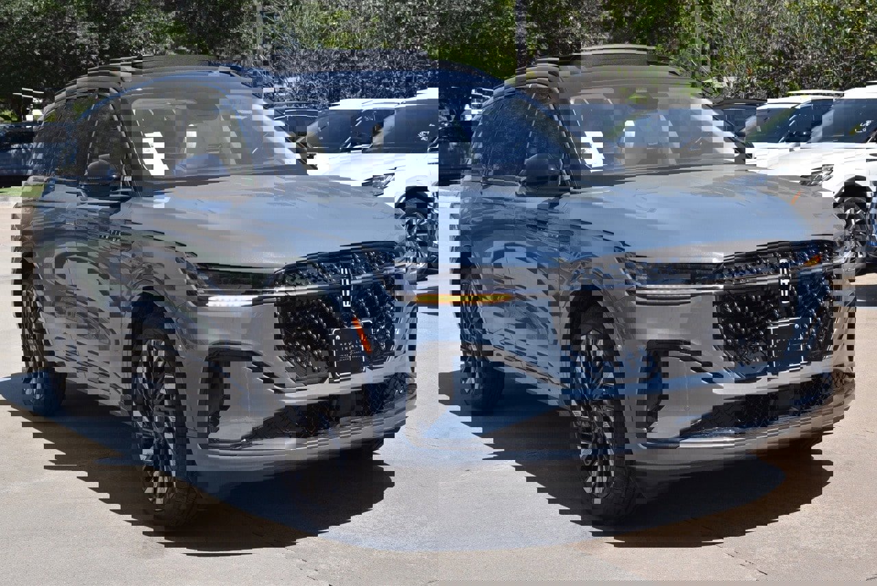 New 2025 Lincoln Nautilus Black Label w/ Jet Appearance Package image 3