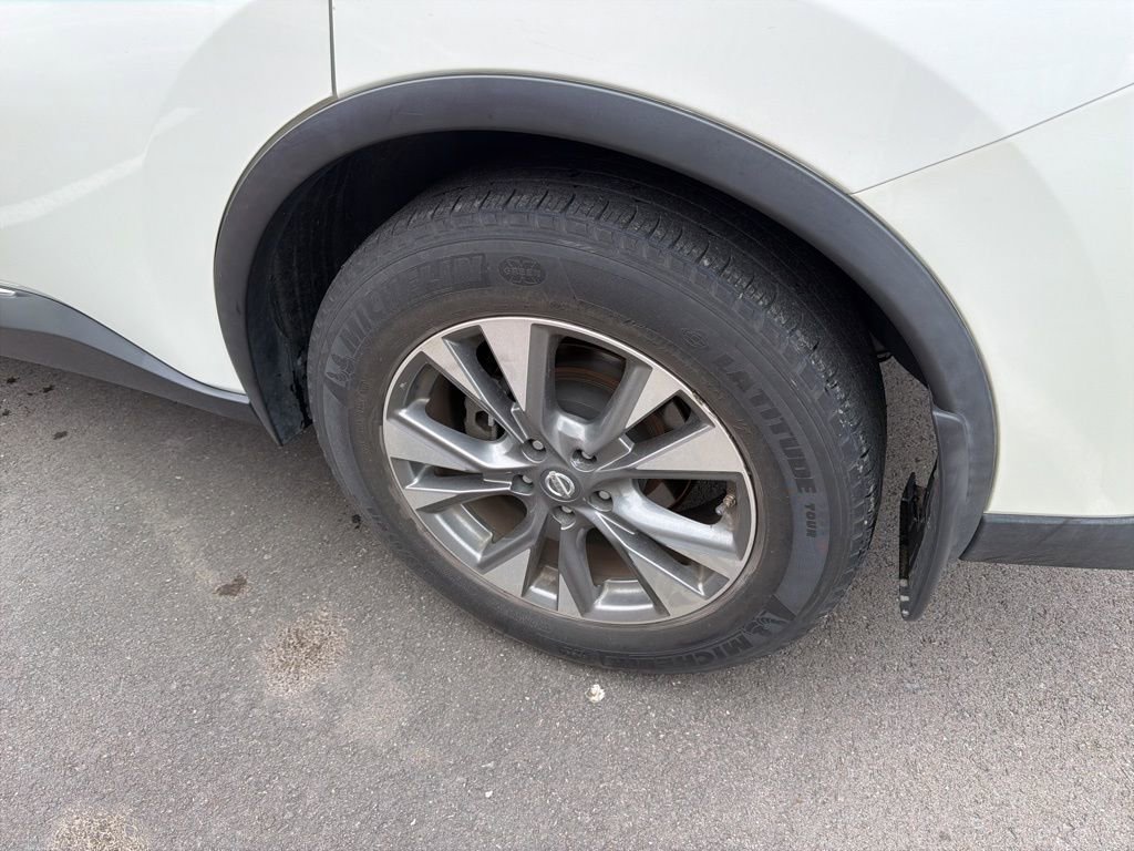 Used 2018 Nissan Murano SV w/ Cargo Package image 22