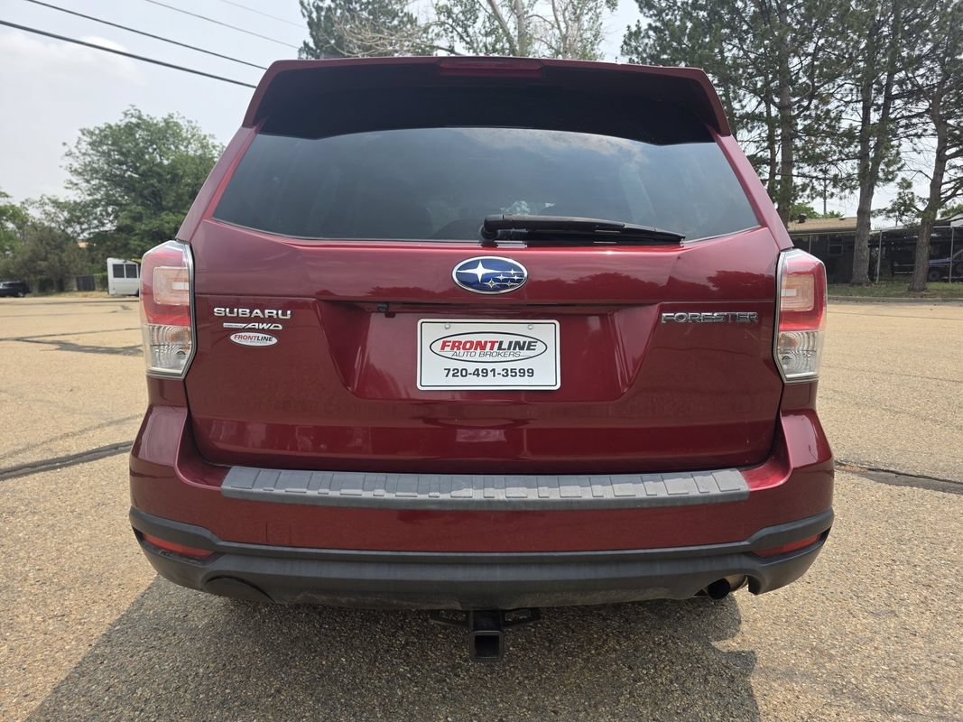 Used 2018 Subaru Forester 2.5i Premium w/ All-Weather Package AWD/4WD image 5