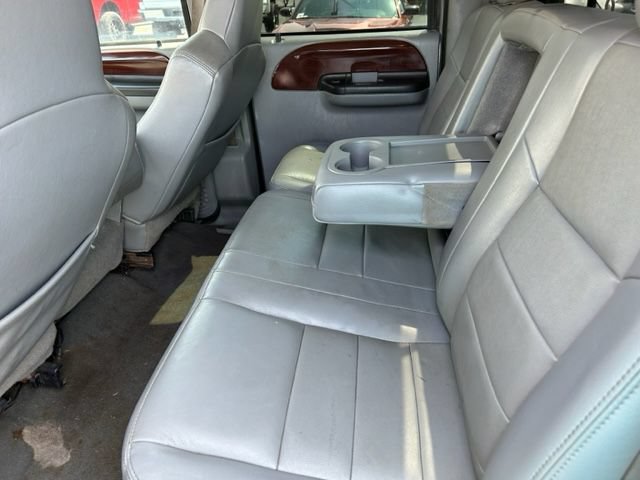 Used 2007 Ford F350 Lariat RWD image 11