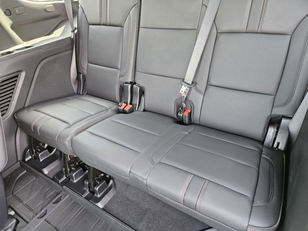 Used 2026 Chevrolet Tahoe RST w/ Comfort Package AWD/4WD image 37