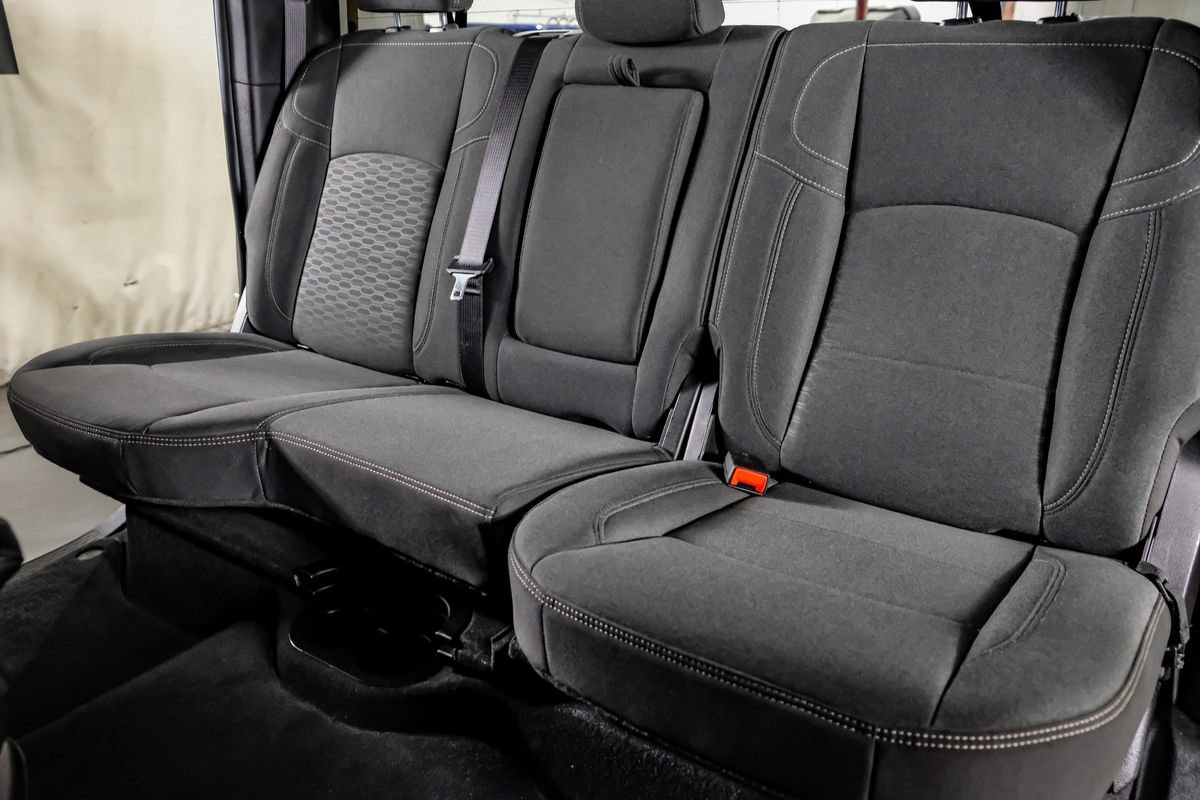 Used 2025 RAM 2500 Big Horn AWD/4WD image 32