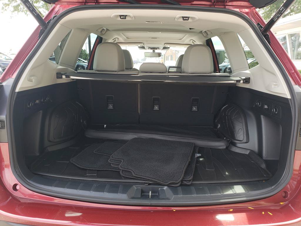 Used 2023 Subaru Forester Limited AWD/4WD image 8