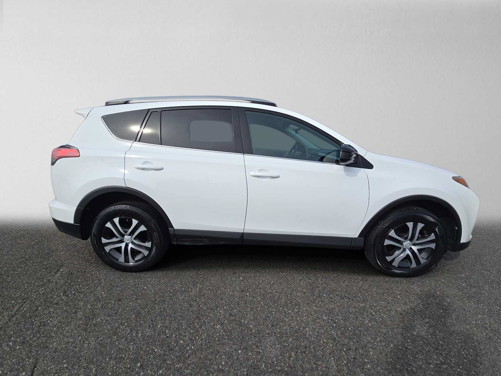 Used 2017 Toyota RAV4 LE w/ All Weather Liner Package AWD/4WD image 2