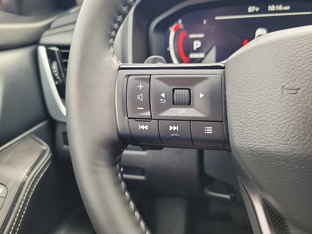 Used 2025 Nissan Rogue Platinum w/ Platinum Premium Package FWD image 23